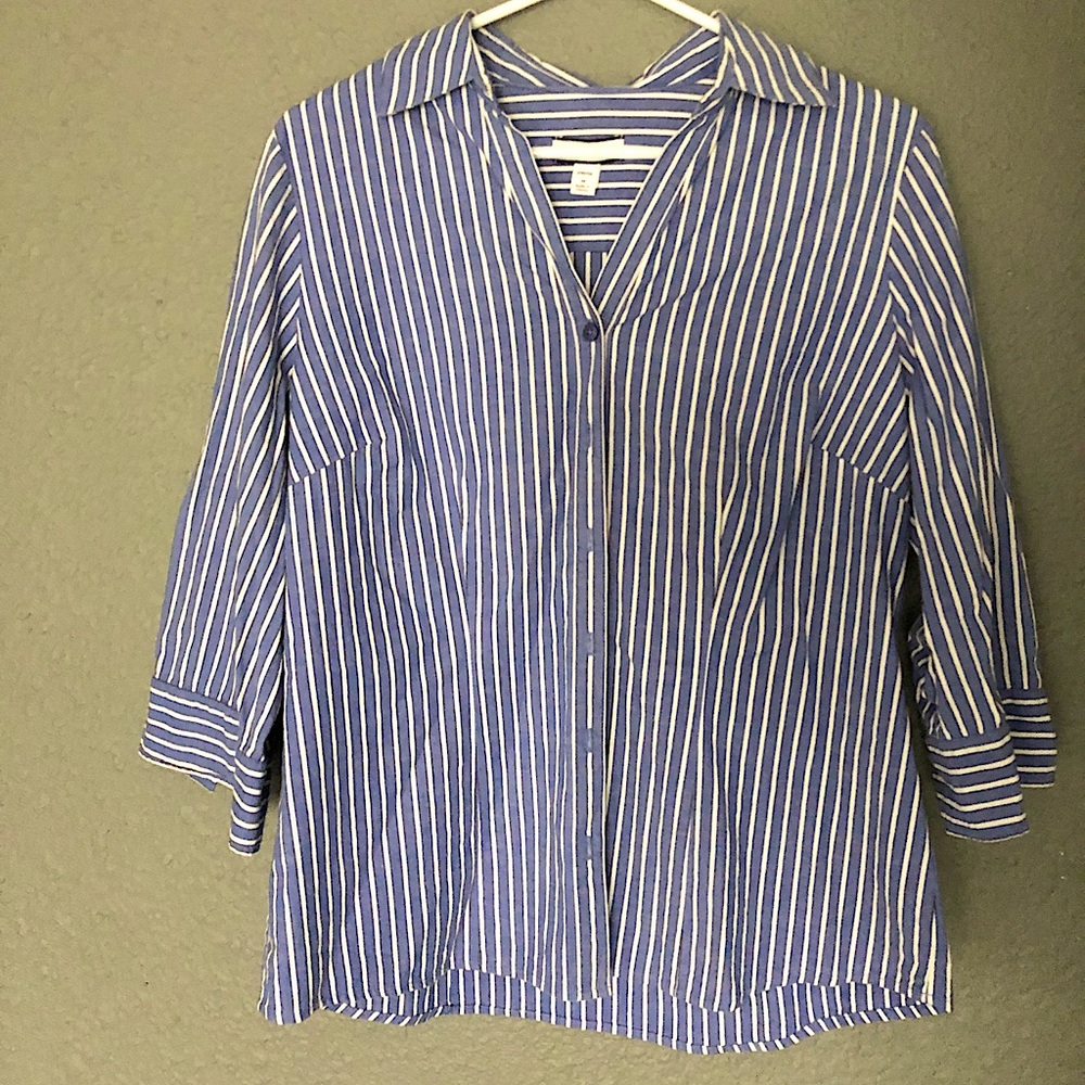 Button Up Women’s shirt